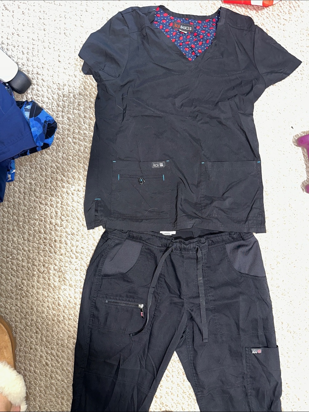 Koi scrub set